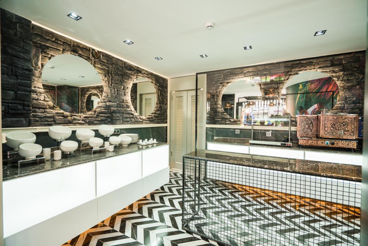 Otel Basel 2*